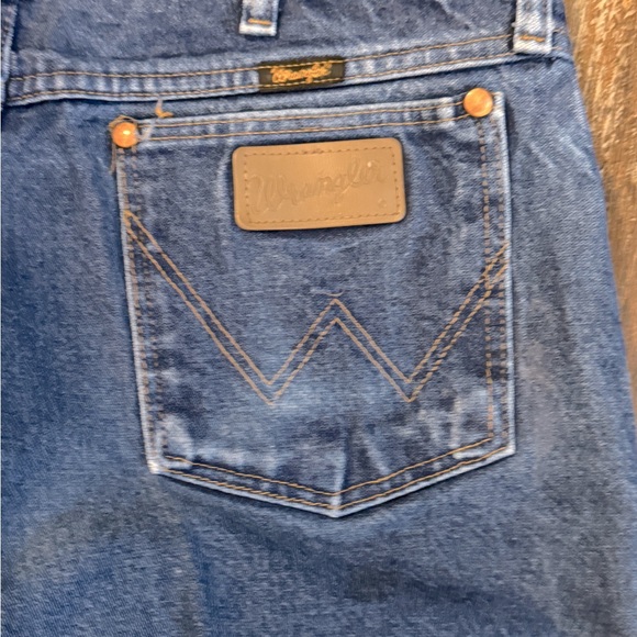 Wrangler cowboy cut Denim Jeans size 34x38 - Picture 2 of 5